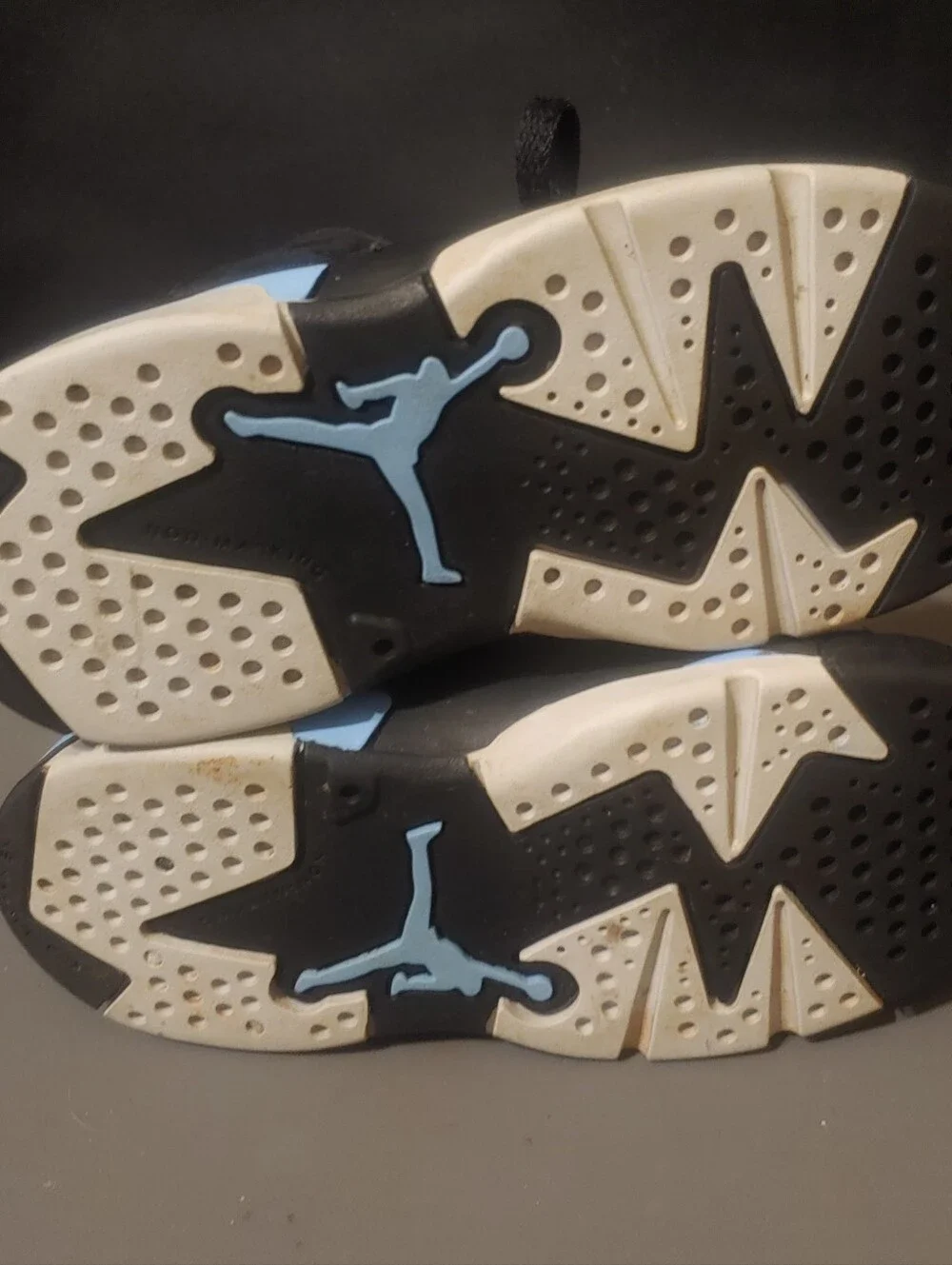 Nike Air Jordan 6 Retro Size Yoddler 8C UNC Black Univ Blue Sneakers 384667-006